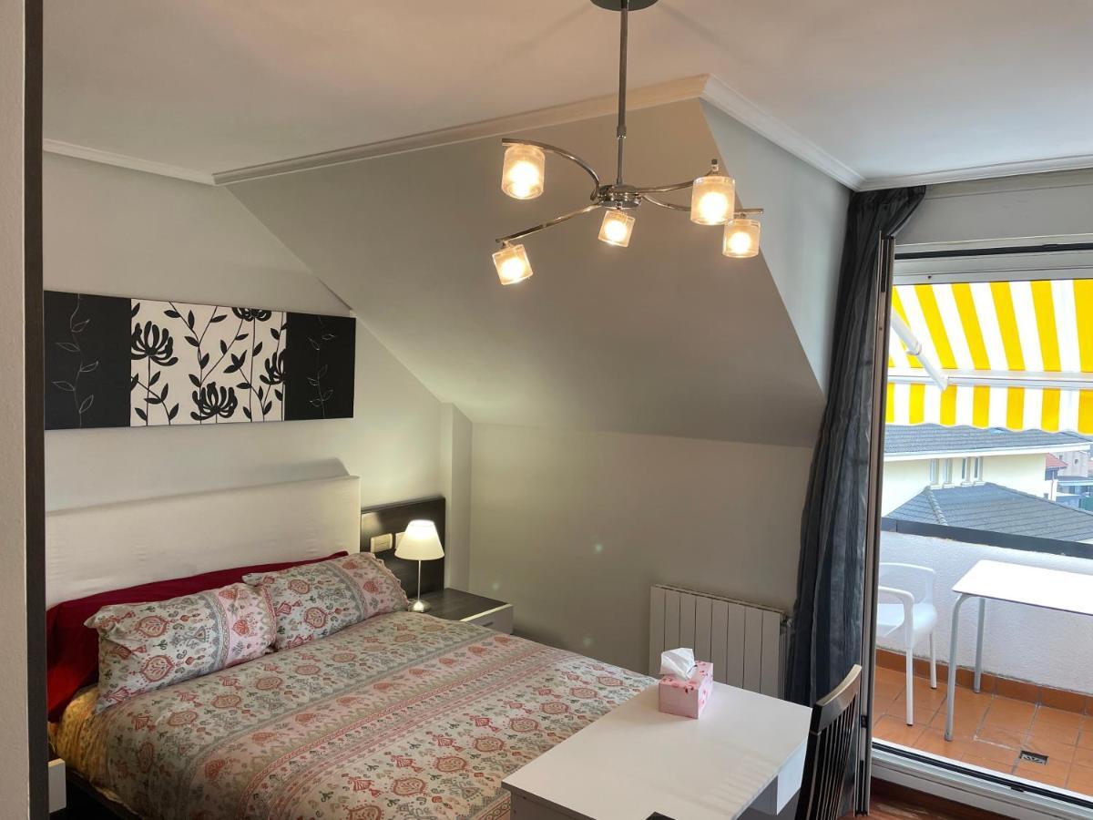 Habitaciones En Chalet Con Jardin Boo De Pielagos Bagian luar foto
