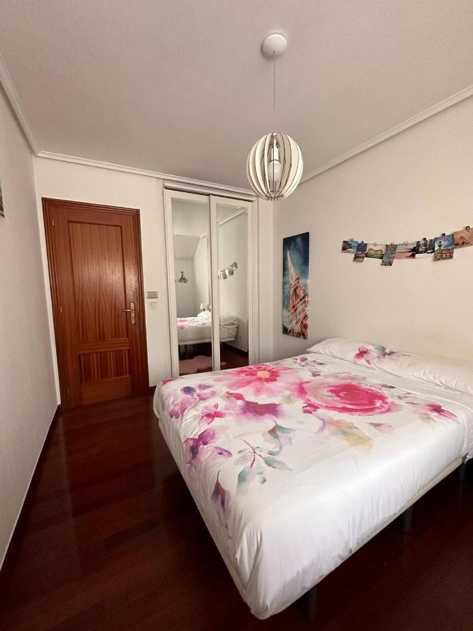 Habitaciones En Chalet Con Jardin Boo De Pielagos Bagian luar foto