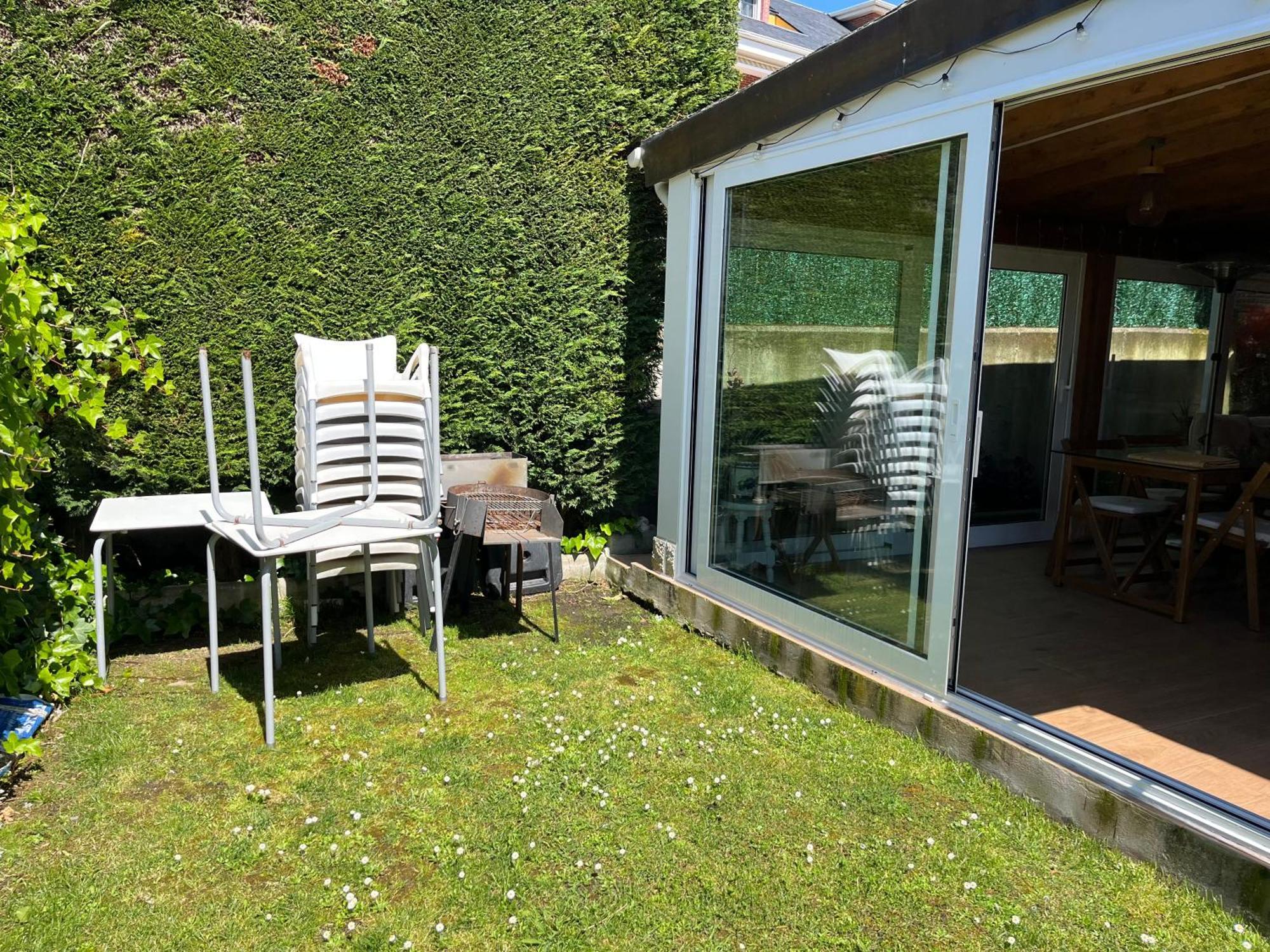 Habitaciones En Chalet Con Jardin Boo De Pielagos Bagian luar foto